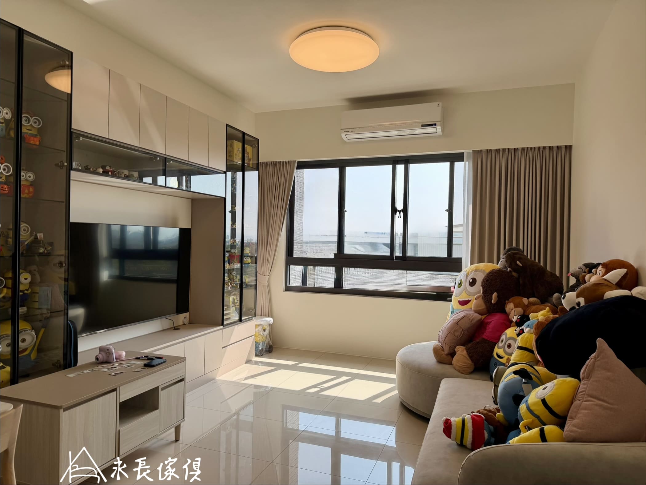 竹南客製化系統櫃客廳收納設計